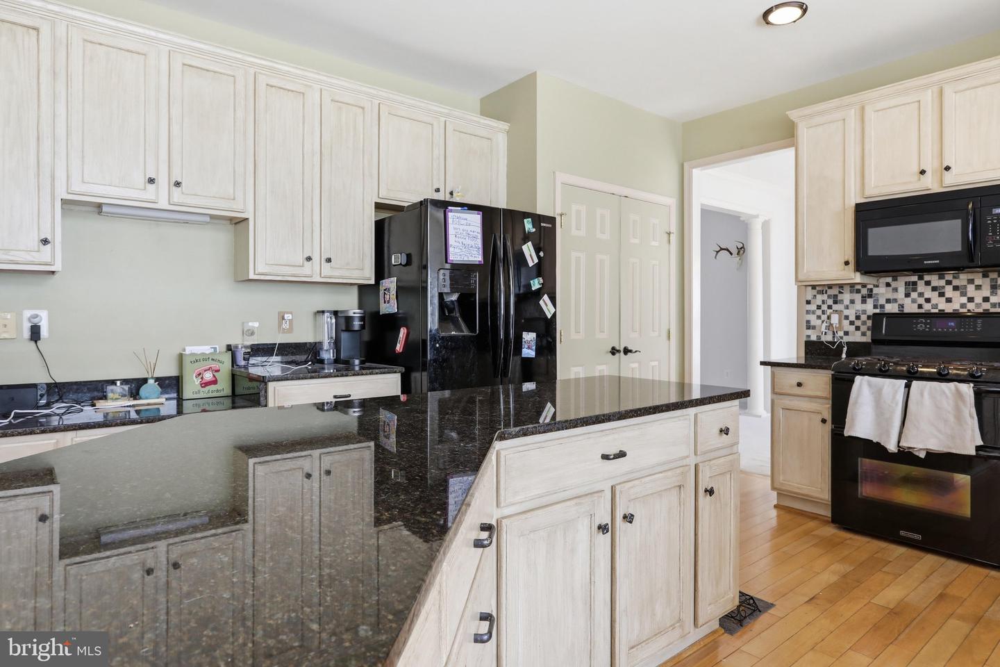 183 Pebble Beach Property Photo 7