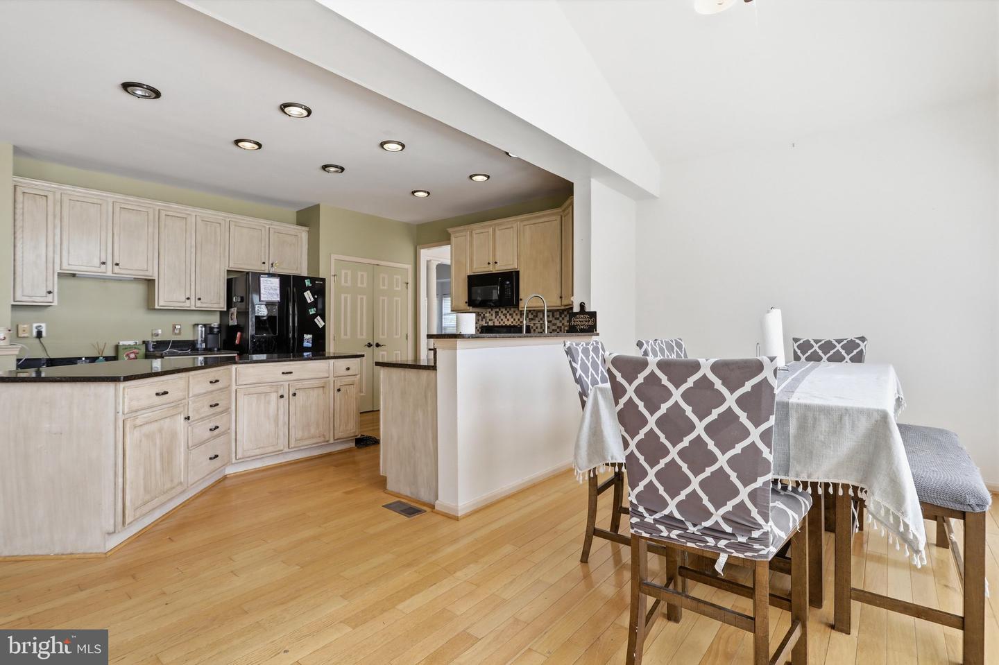183 Pebble Beach Property Photo 10