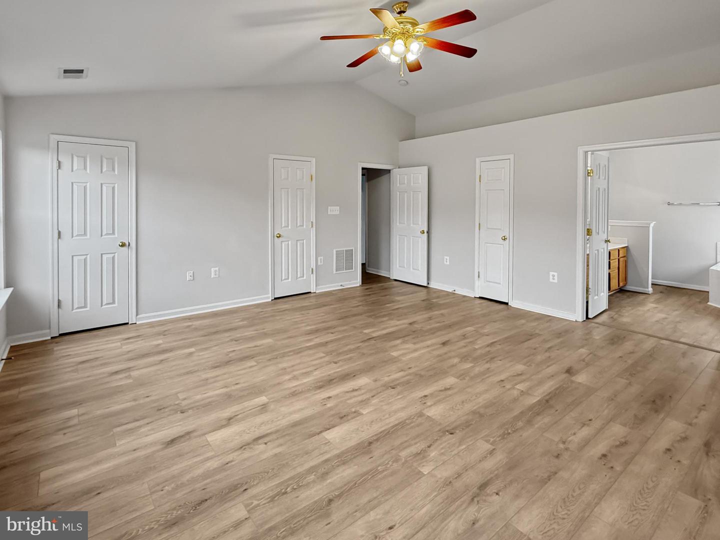 173 Sawgrass Dr Property Photo 33