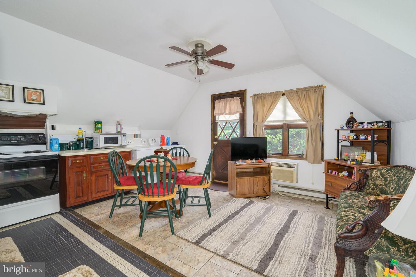 15376 Charles Town Rd Property Photo 57
