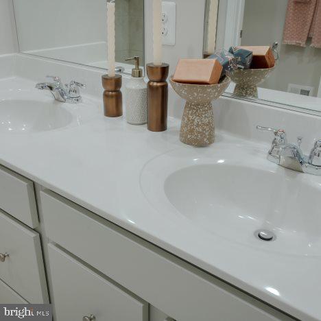 35 Whispering Brook Ln #hs 495 Property Photo 15