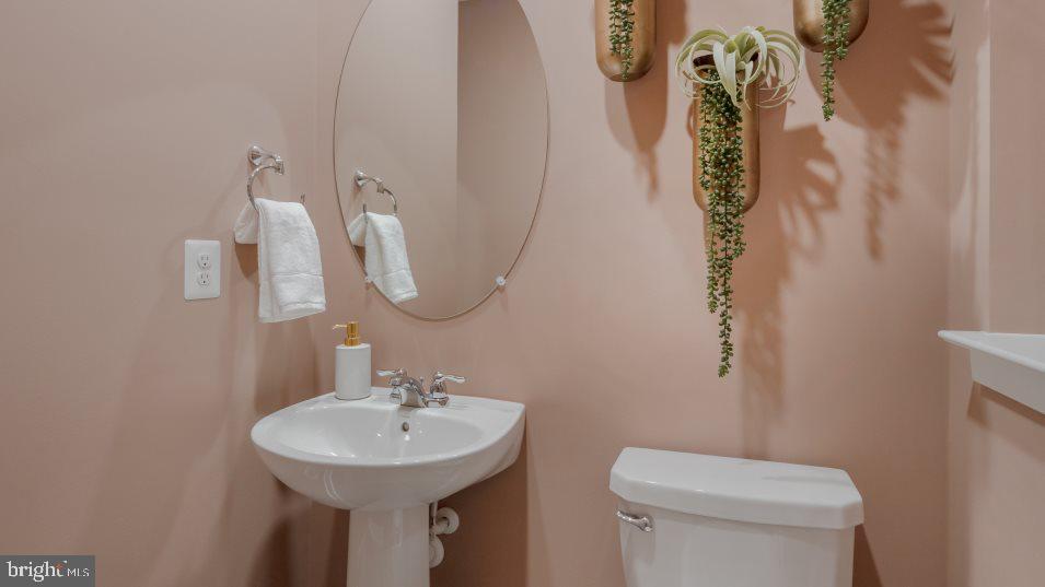 35 Whispering Brook Ln #hs 495 Property Photo 17