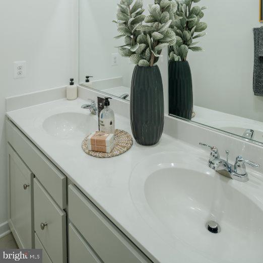 35 Whispering Brook Ln #hs 495 Property Photo 21