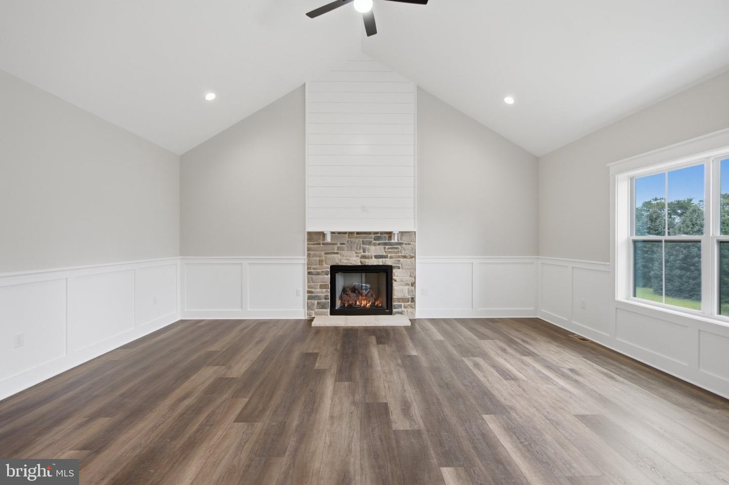 Jingle Bells Ct #lot 1 Property Photo 6
