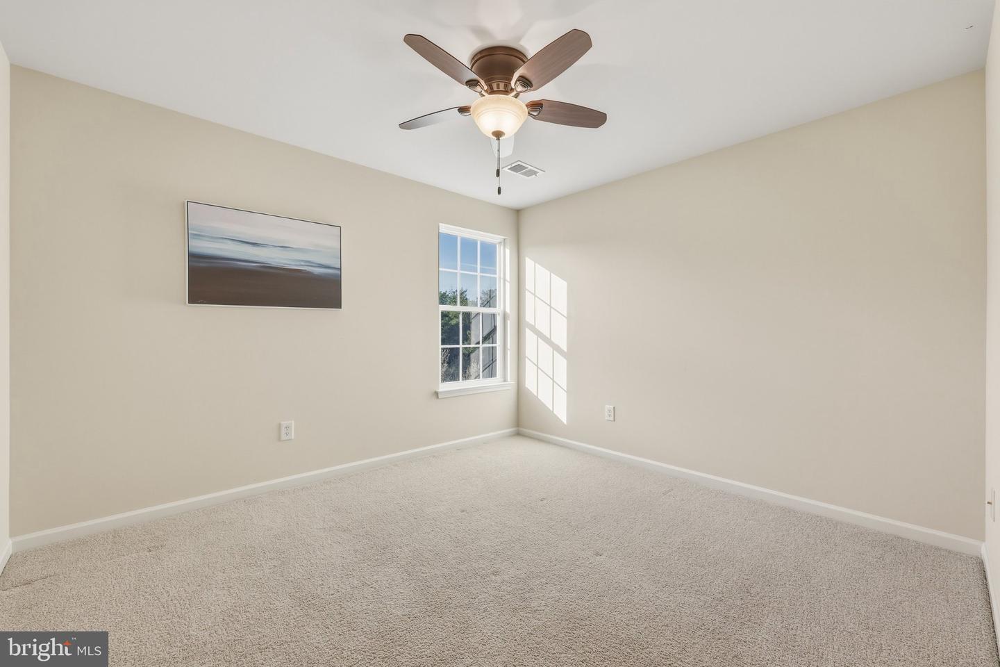 262 Canal Way Property Photo 35
