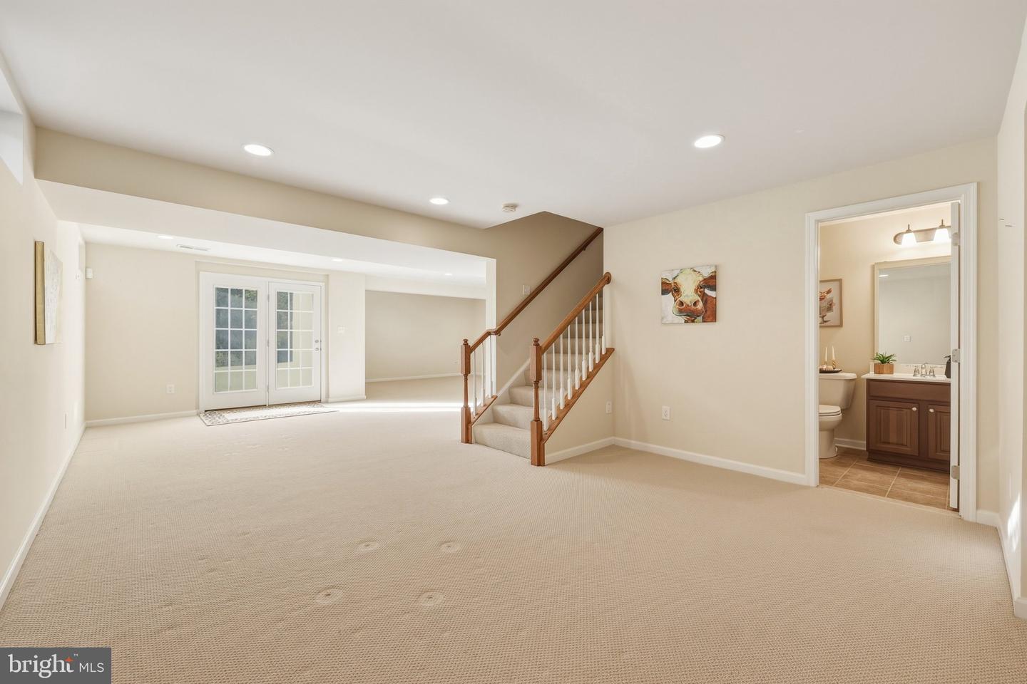 262 Canal Way Property Photo 39