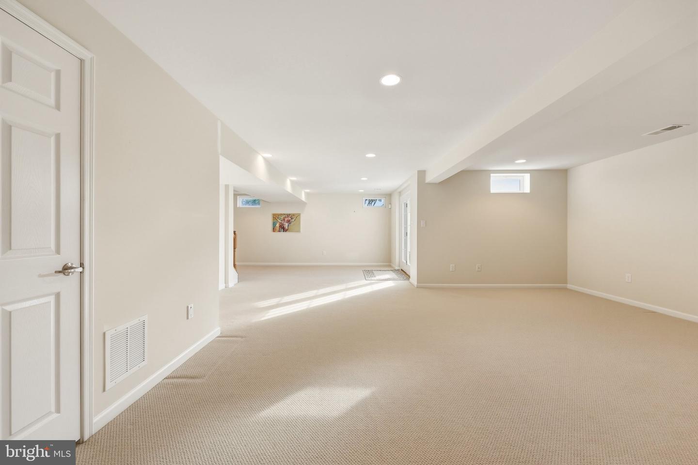 262 Canal Way Property Photo 45
