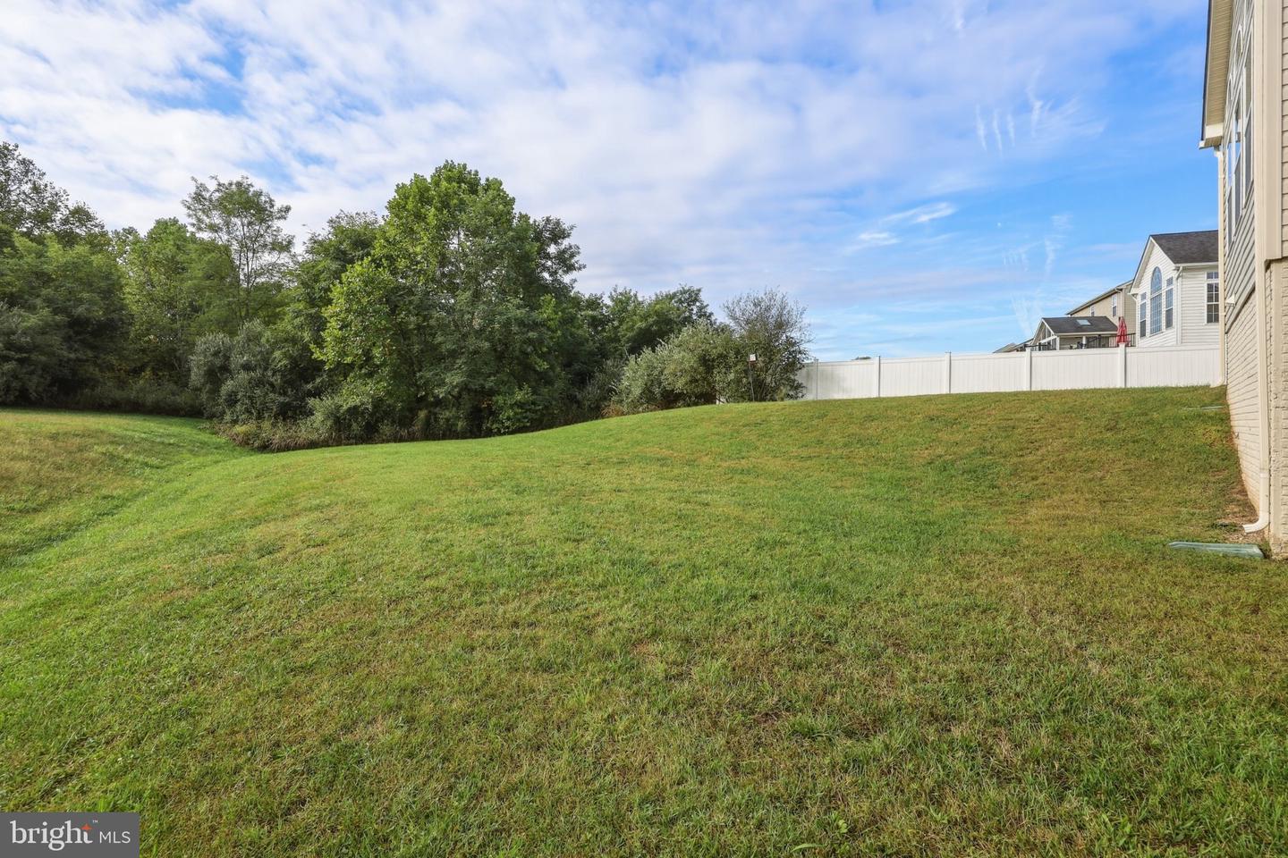 262 Canal Way Property Photo 46