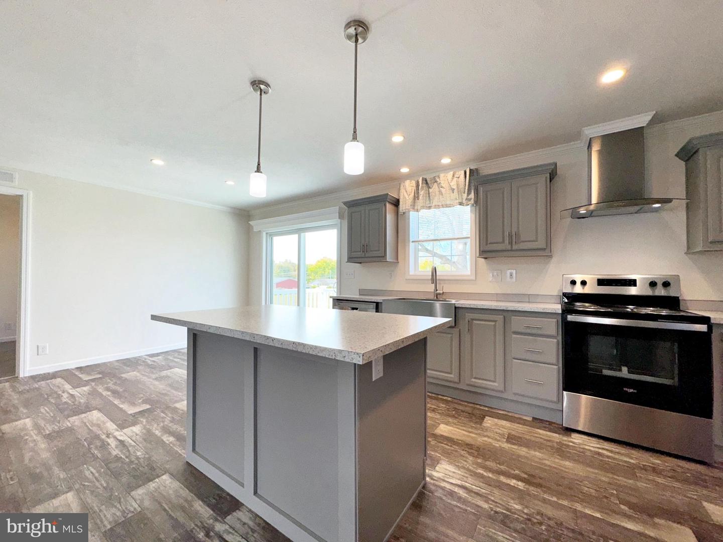 35 Fox Chase Ct Property Photo 8