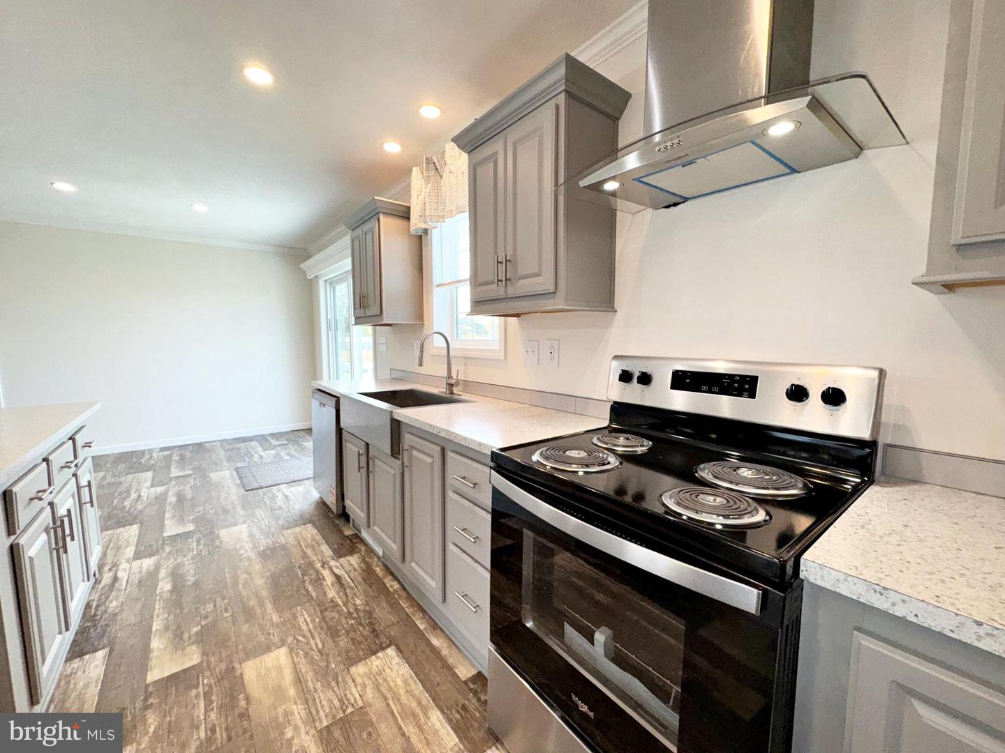 35 Fox Chase Ct Property Photo 13