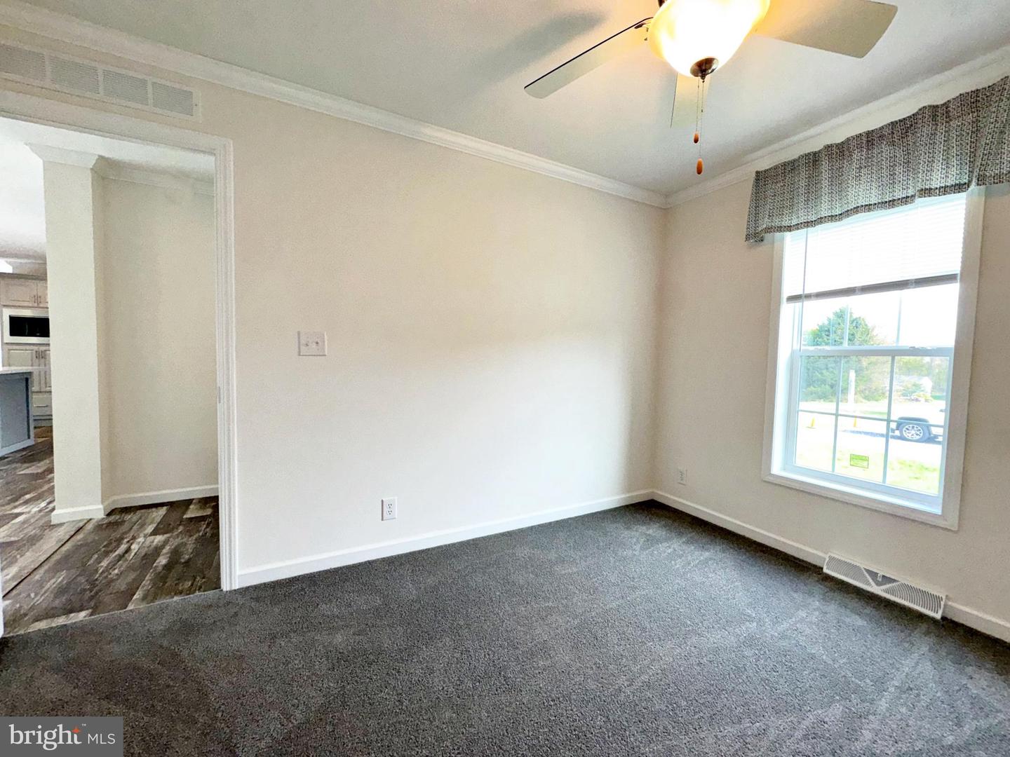 35 Fox Chase Ct Property Photo 23