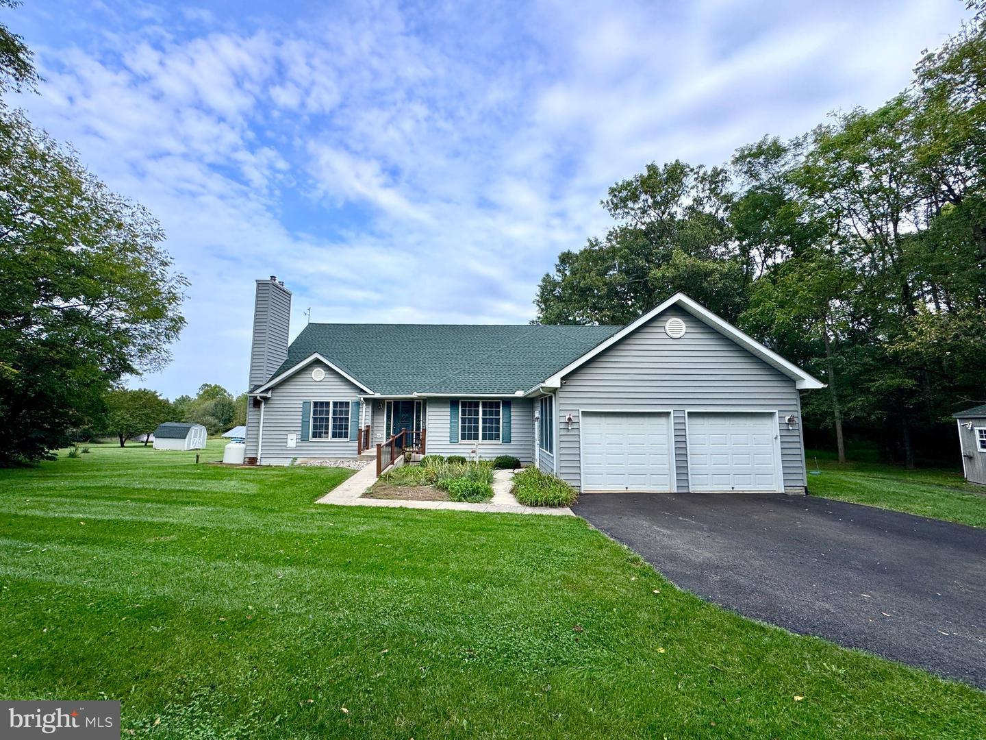365 Leisure Way Property Photo 1