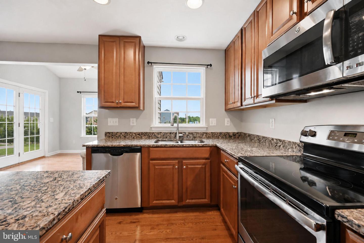 229 Mountain Laurel Blvd Property Photo 4