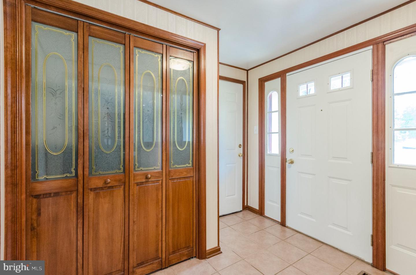 887 Woodbury Dr Property Photo 26
