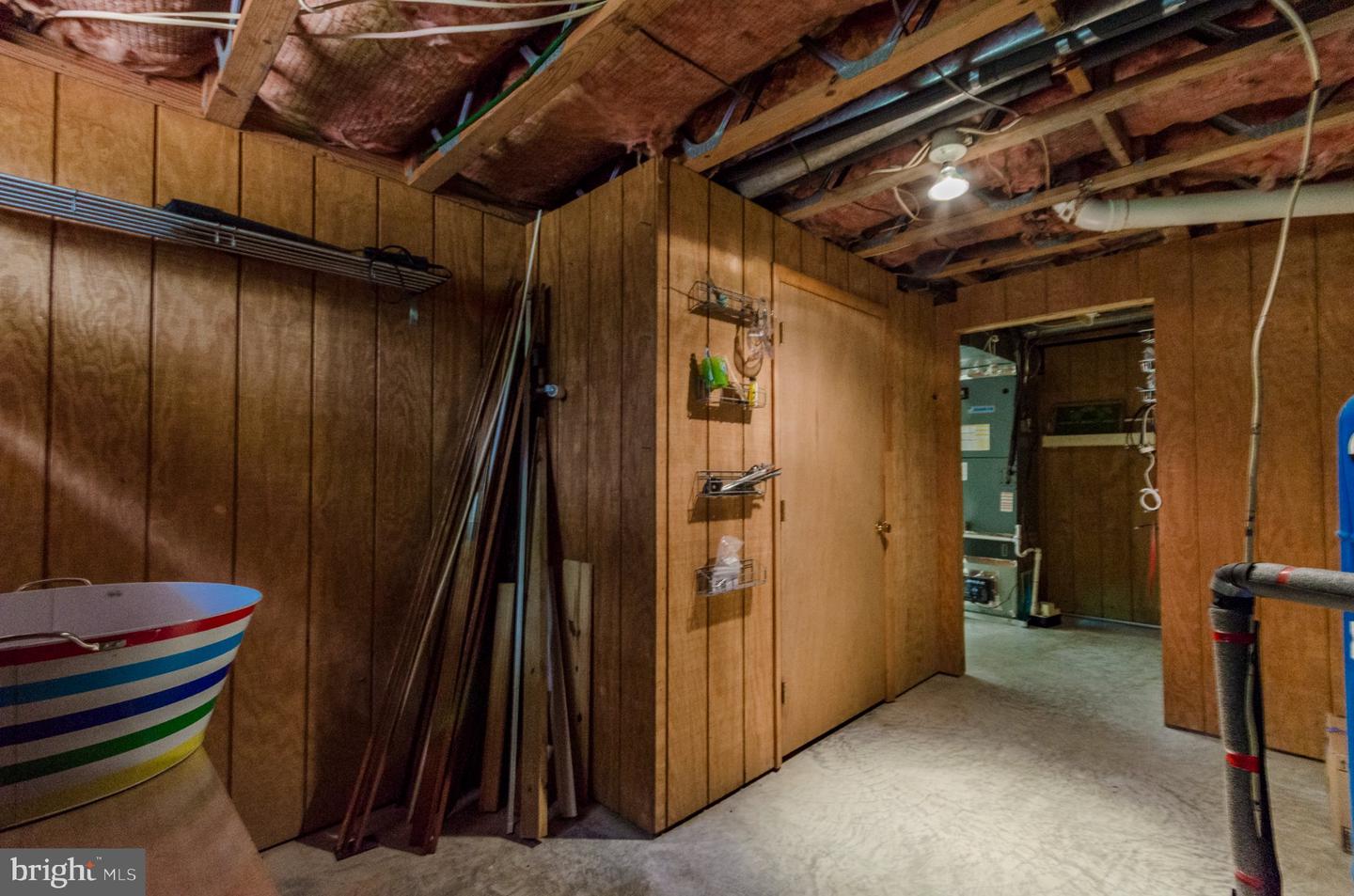 887 Woodbury Dr Property Photo 72