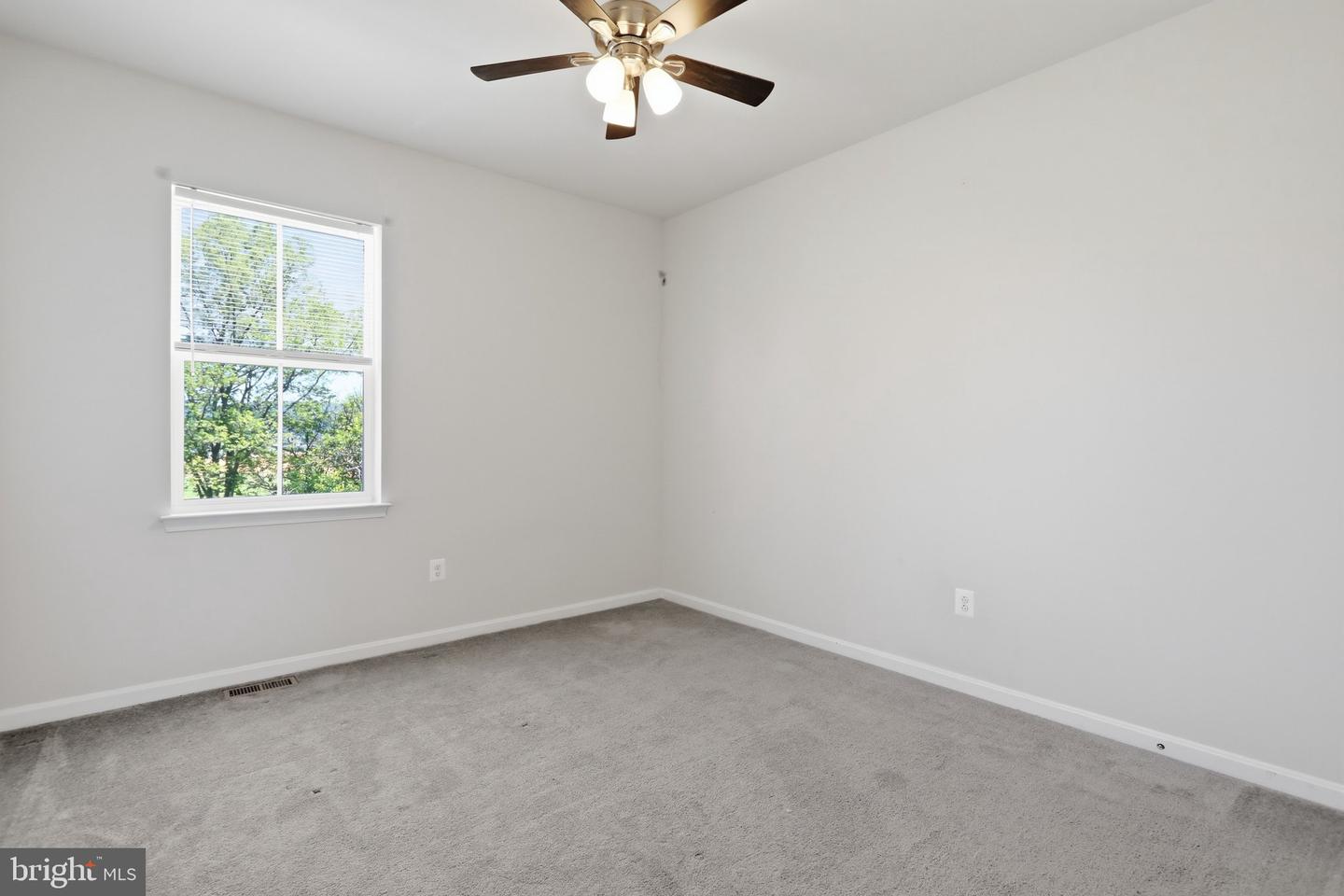 639 Barksdale Dr Property Photo 23