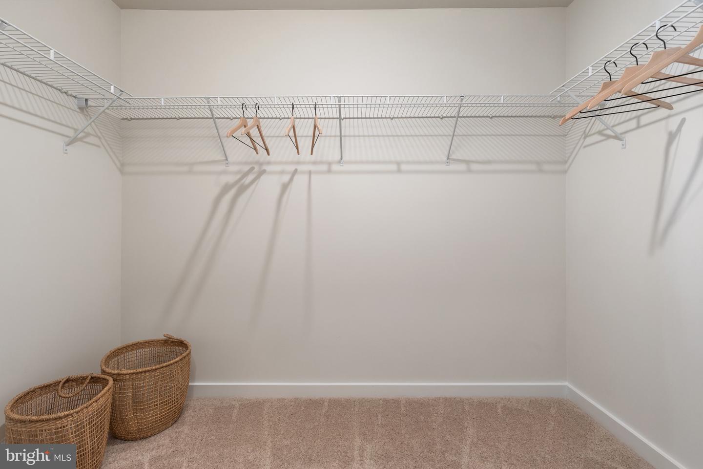 90 Thorton Ave Property Photo 13