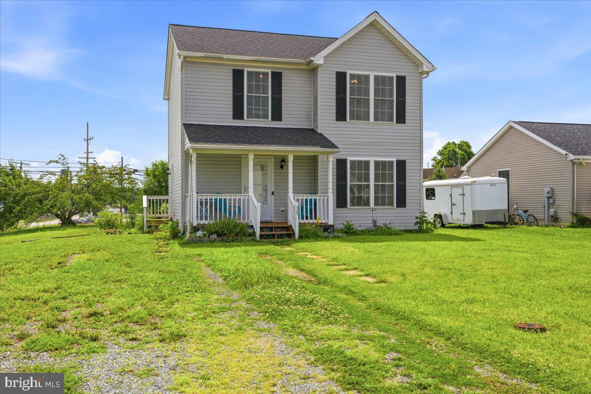 32 THREE SISTERS CT