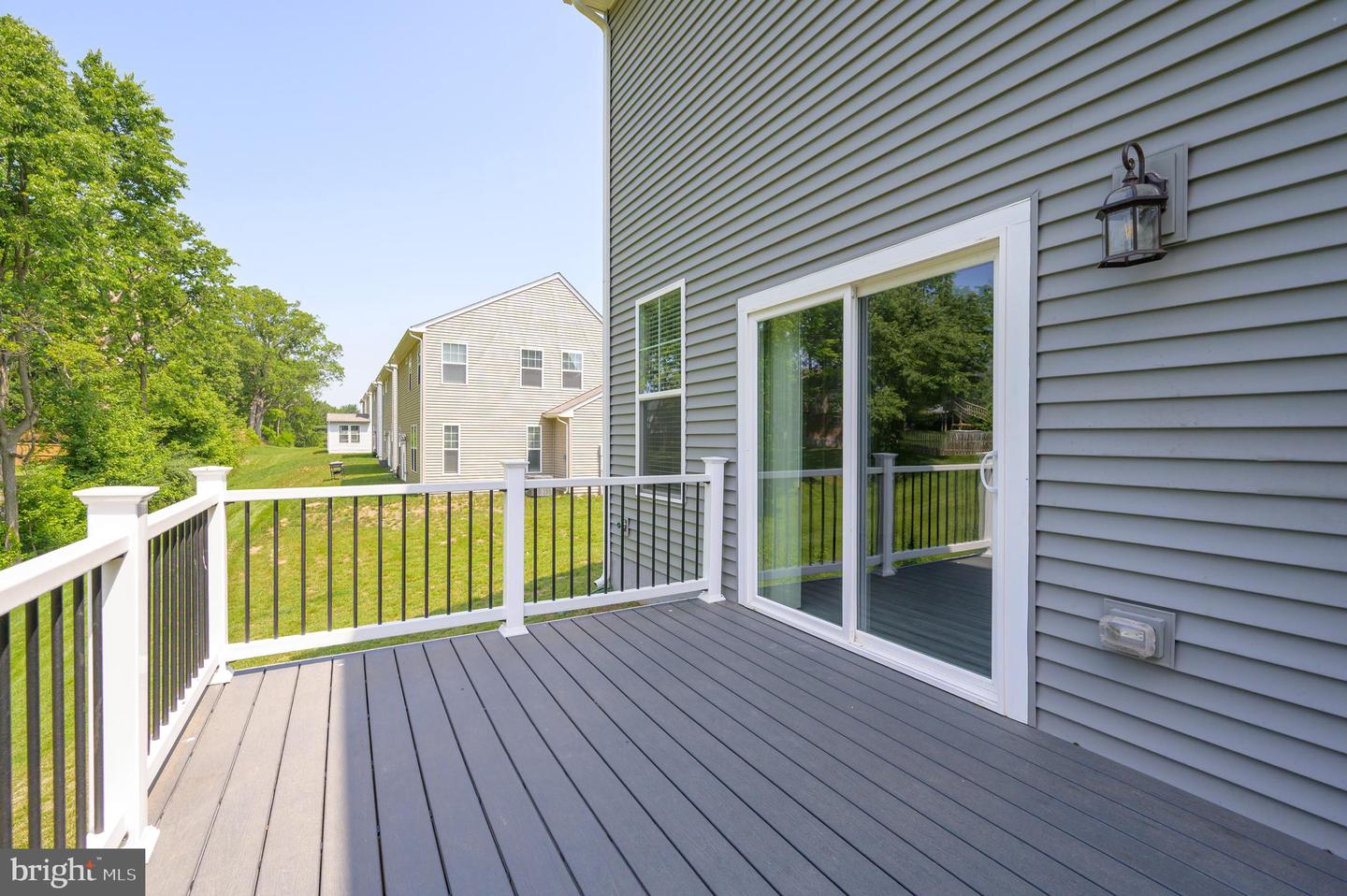 191 National St Property Photo 11