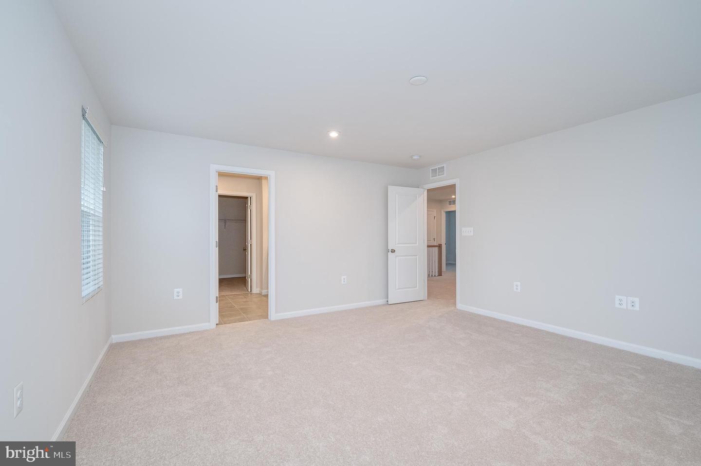 191 National St Property Photo 47