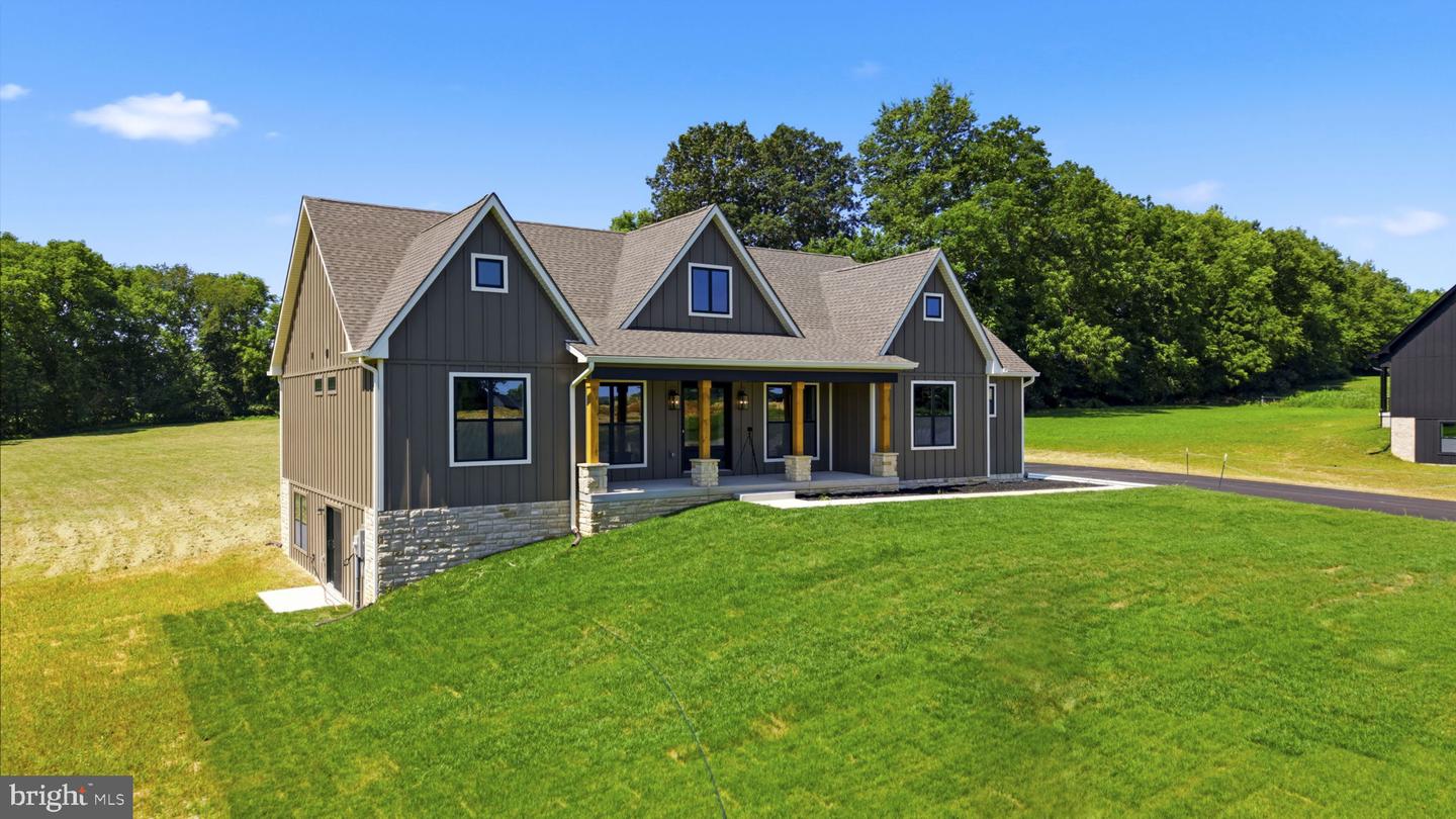 63 MISTLETOE LN #LOT 19 Property Photo 1
