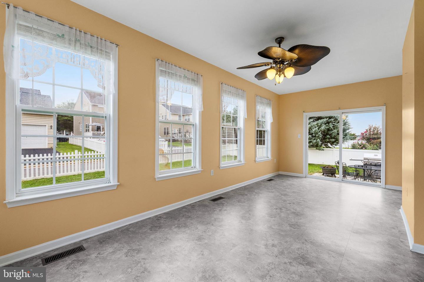 1207 Stallion St Property Photo 40