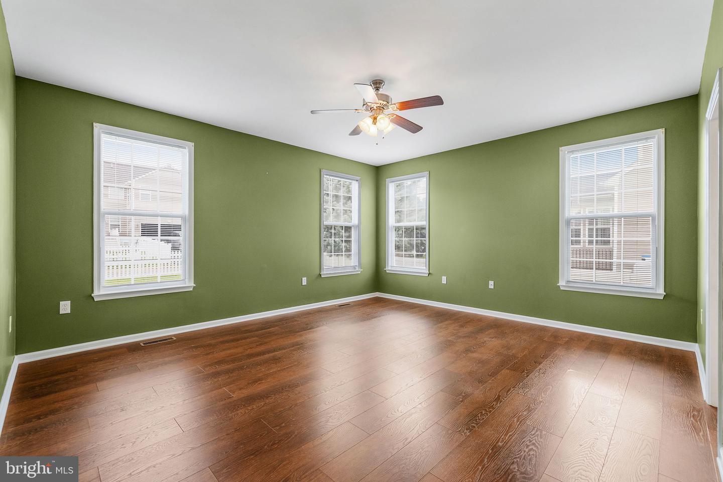 1207 Stallion St Property Photo 46