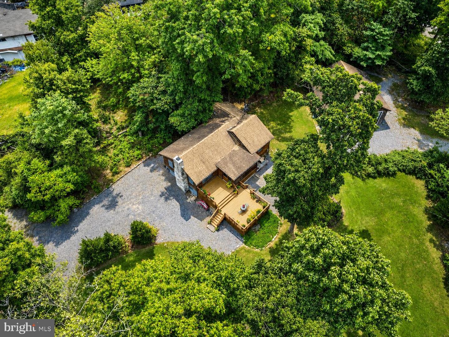 366 Huckleberry Ln Property Photo 59