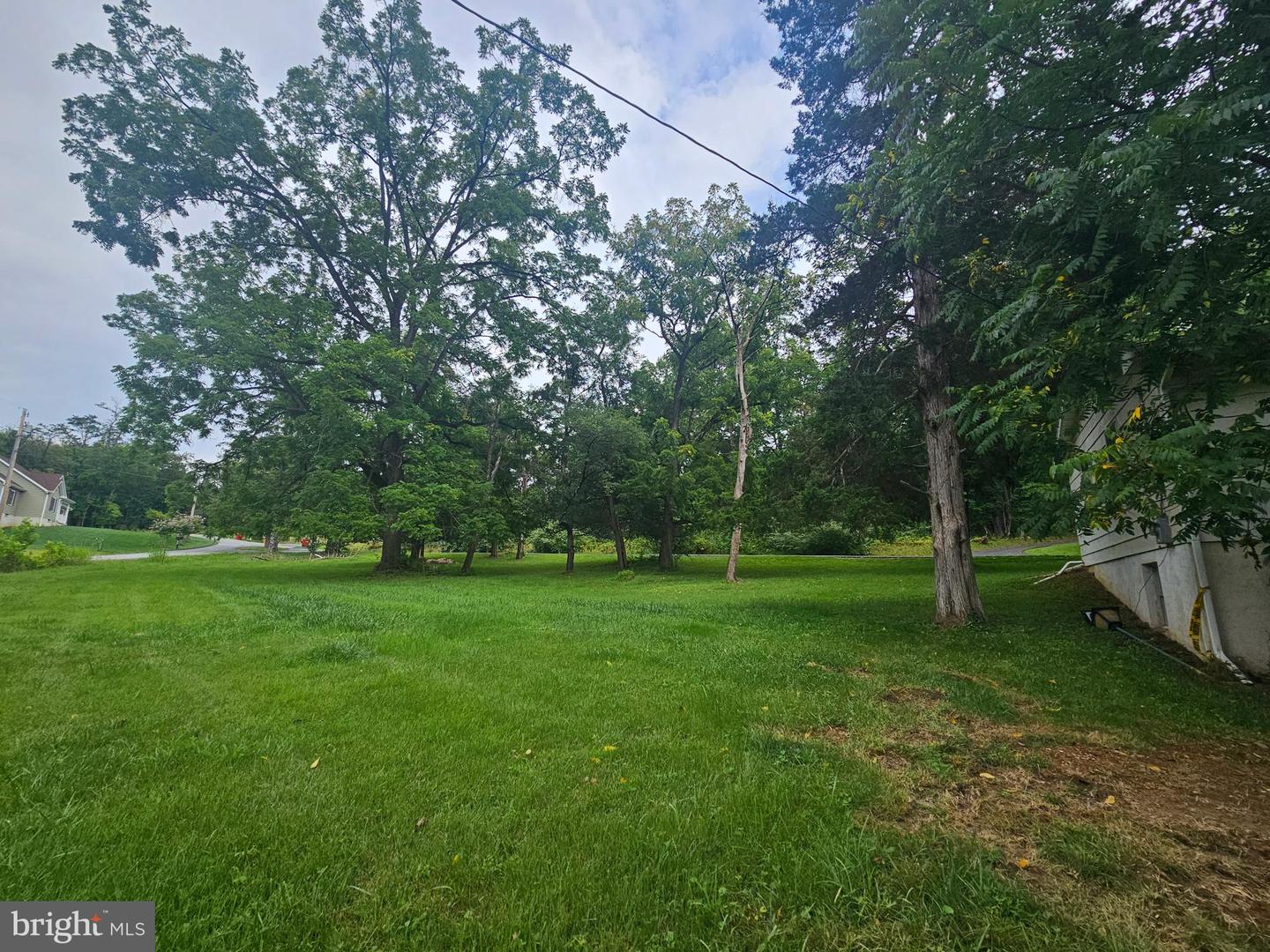 225 Cedar Hill Dr Property Photo 23