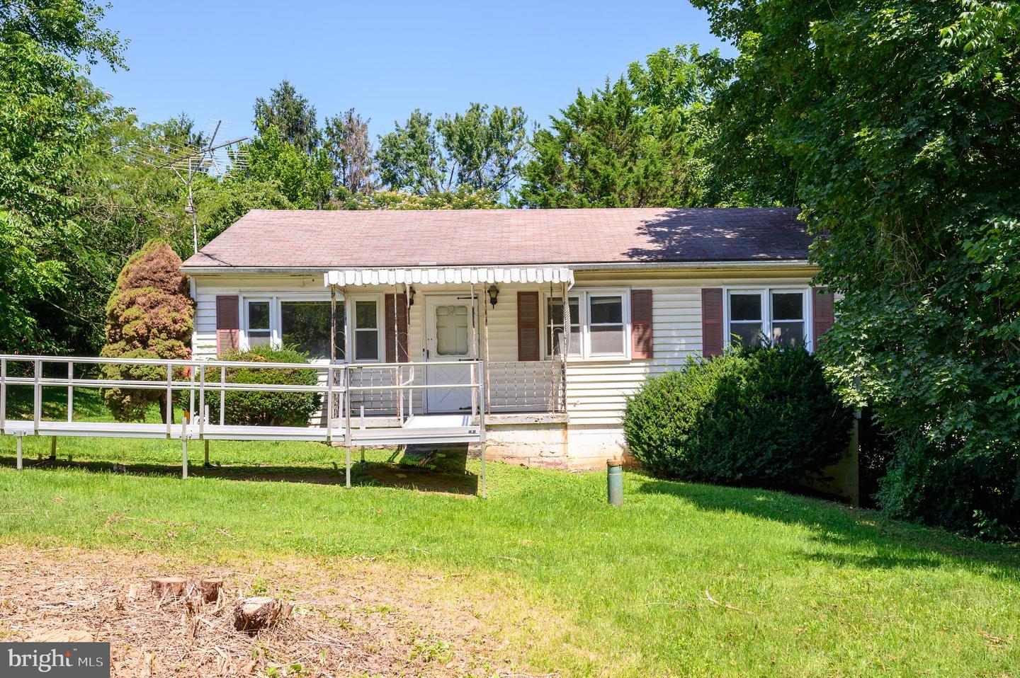 53 Grayrock Road Property Photo 1