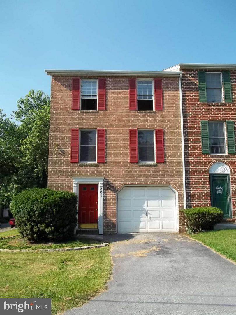 281 OLD FURNACE RD Property Photo 1