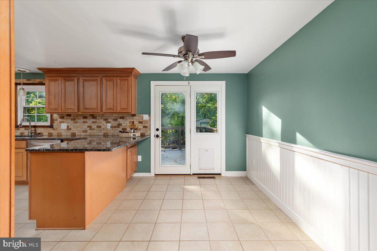 125 Shenandoah River Dr Property Photo 5