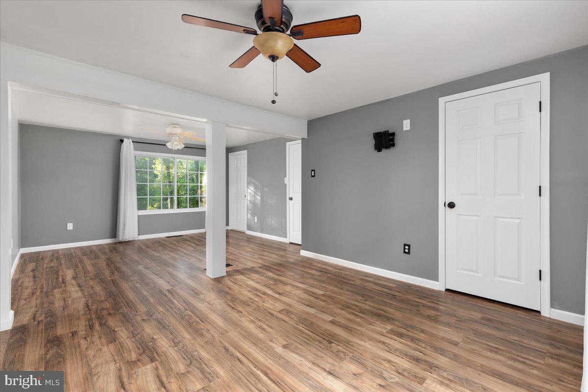125 Shenandoah River Dr Property Photo 10