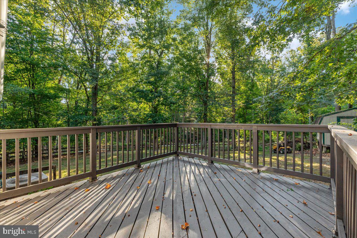 125 Shenandoah River Dr Property Photo 19