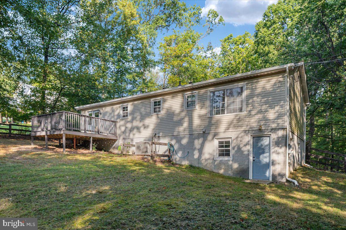 125 Shenandoah River Dr Property Photo 20