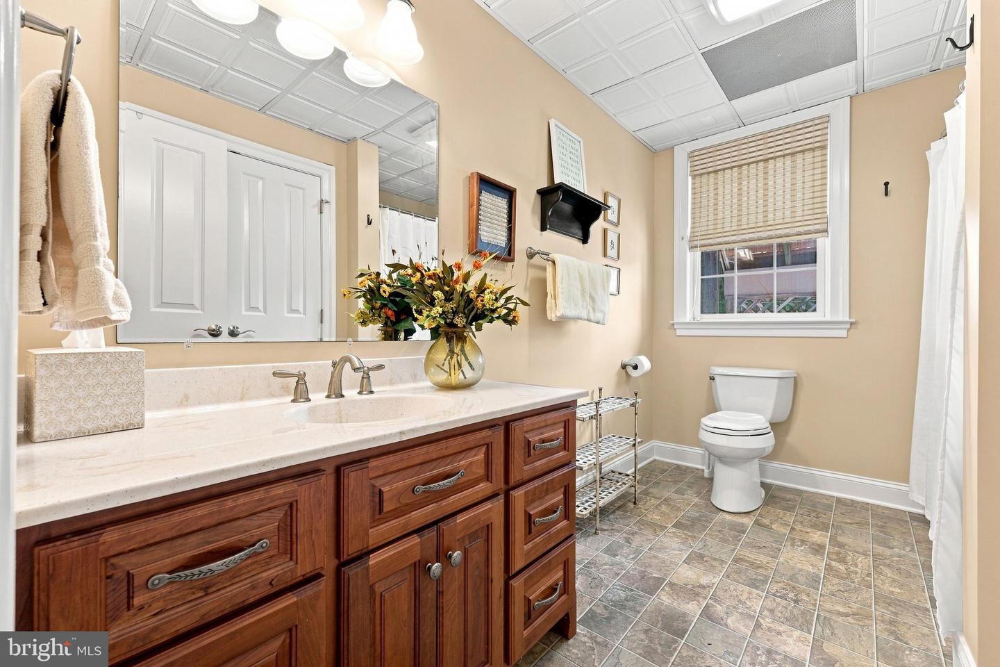 184 Heritage Dr Property Photo 38