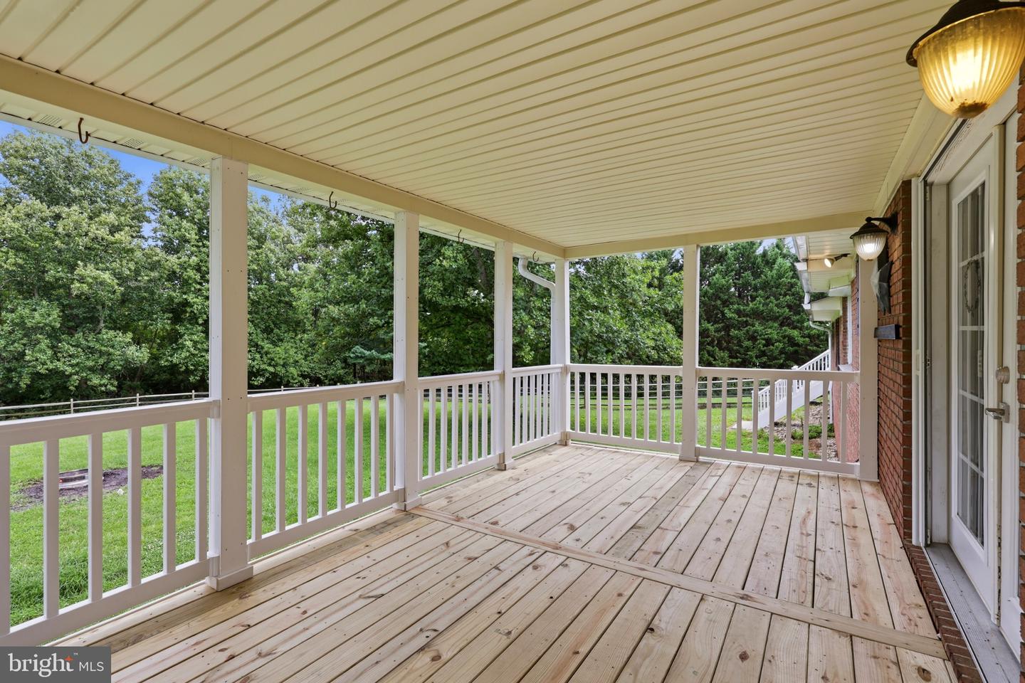 76 Lewis Ct Property Photo 17