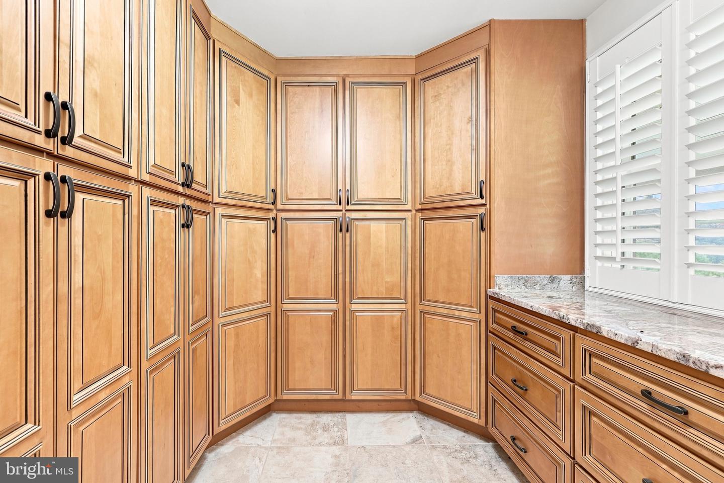76 Lewis Ct Property Photo 37