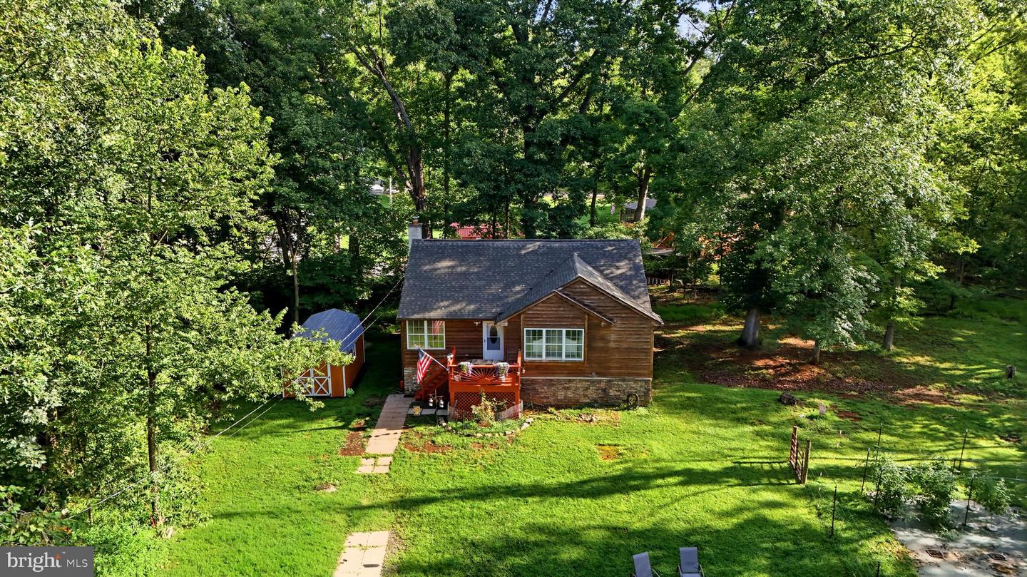 139 DAWN LN