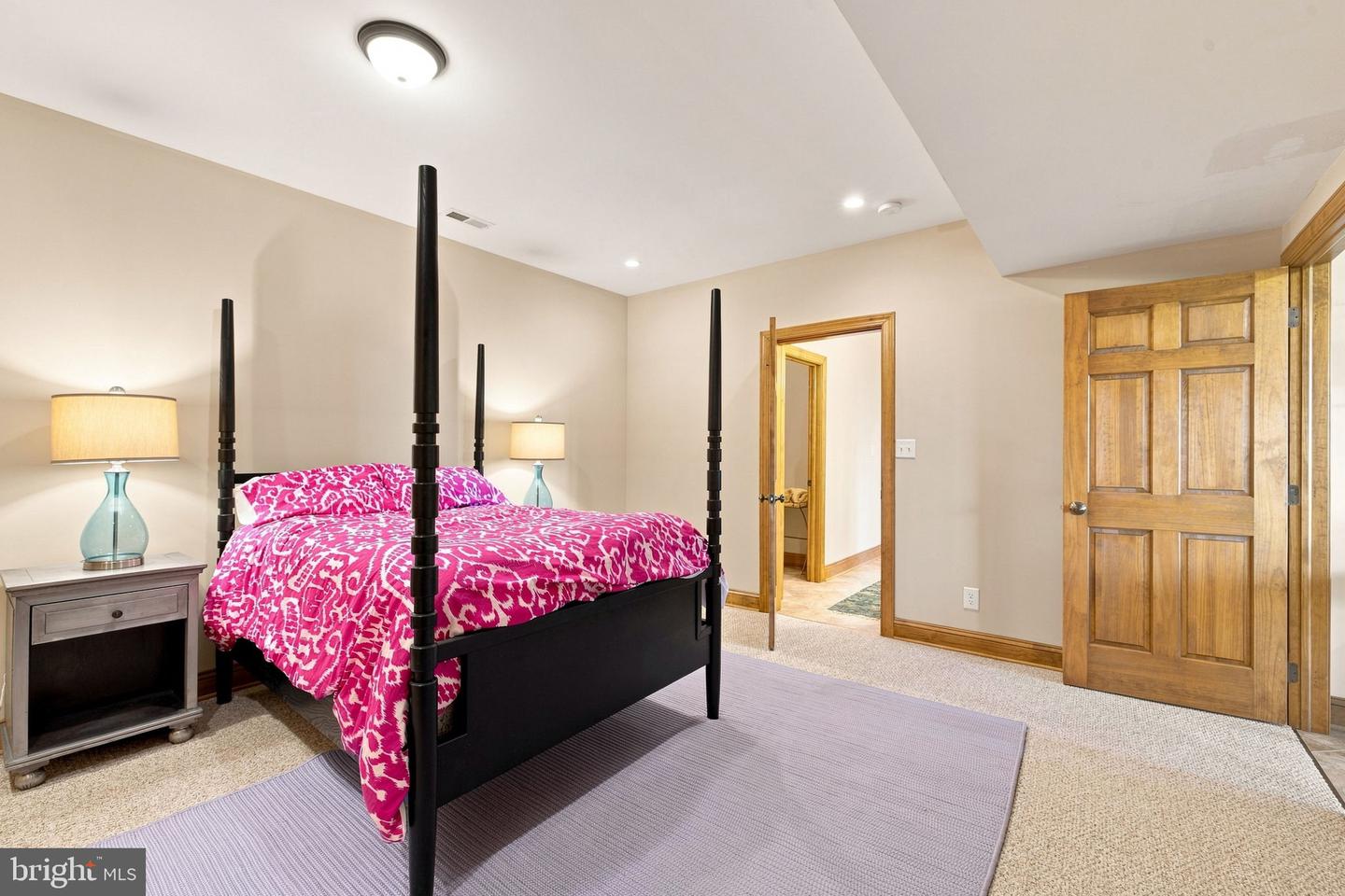 80 Mountainside Ct Property Photo 62
