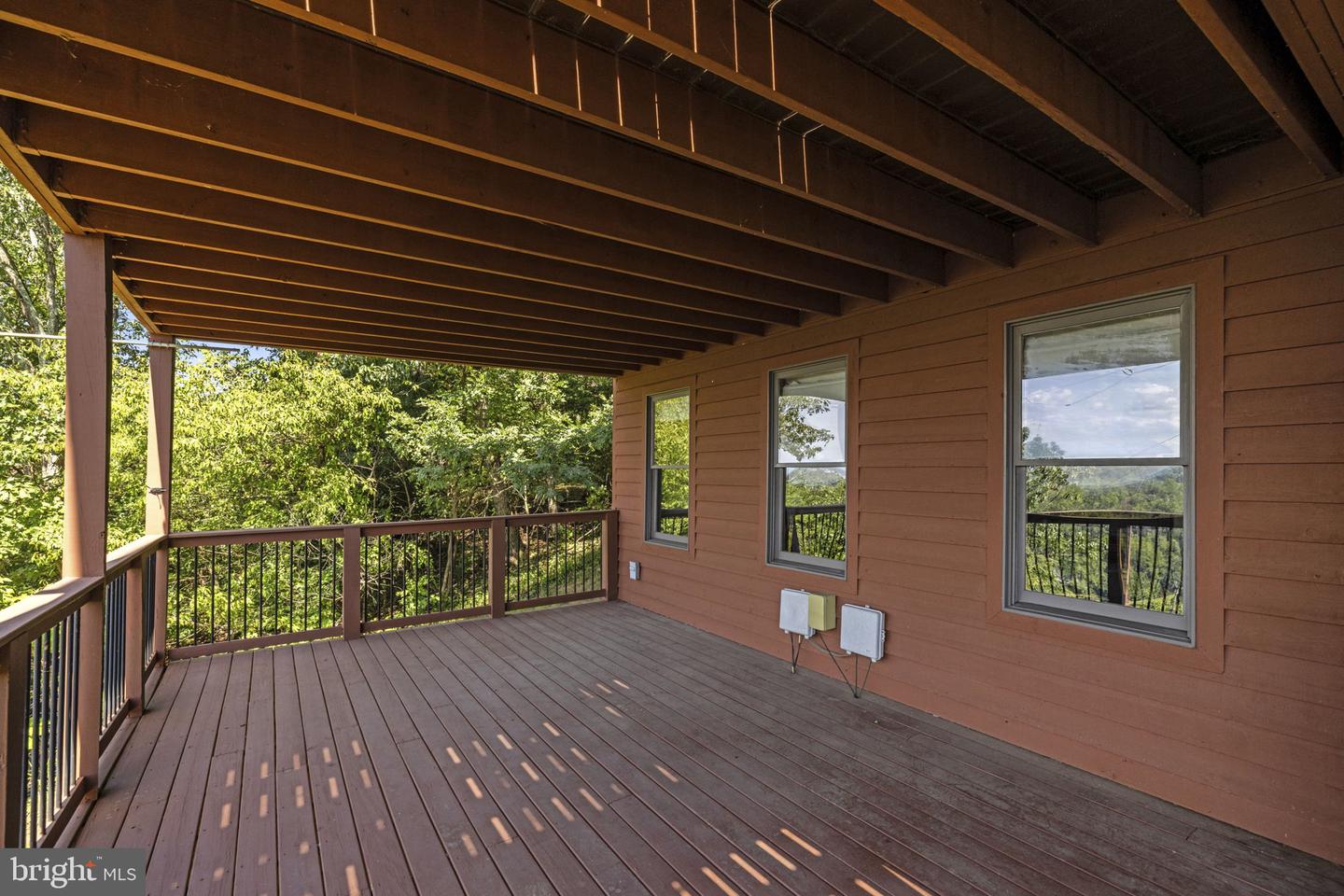 80 Mountainside Ct Property Photo 89