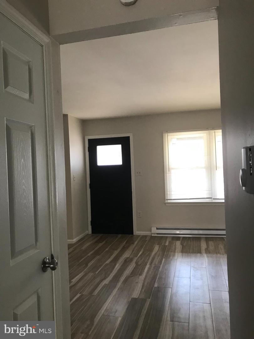 107 N Church St Property Photo 15