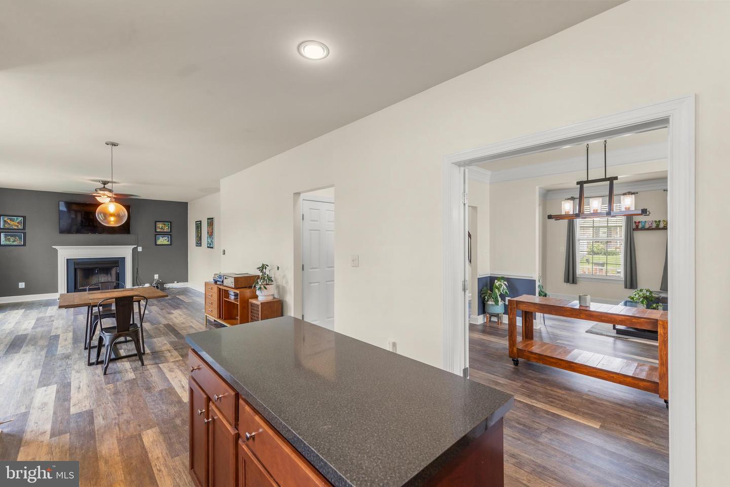 389 Hughs Rd Property Photo 13