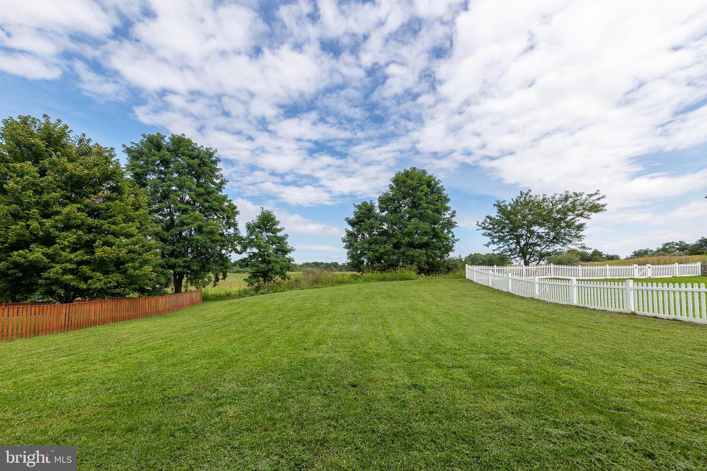 389 Hughs Rd Property Photo 42