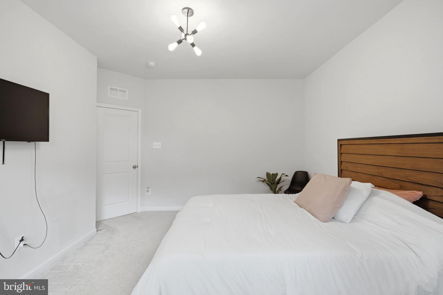 225 Starkeys Lndg Property Photo 41