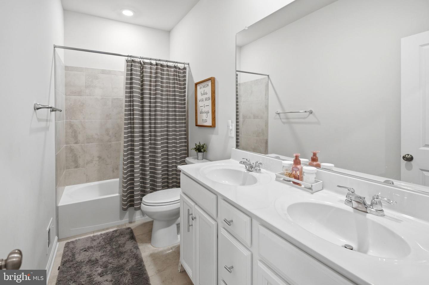 225 Starkeys Lndg Property Photo 46