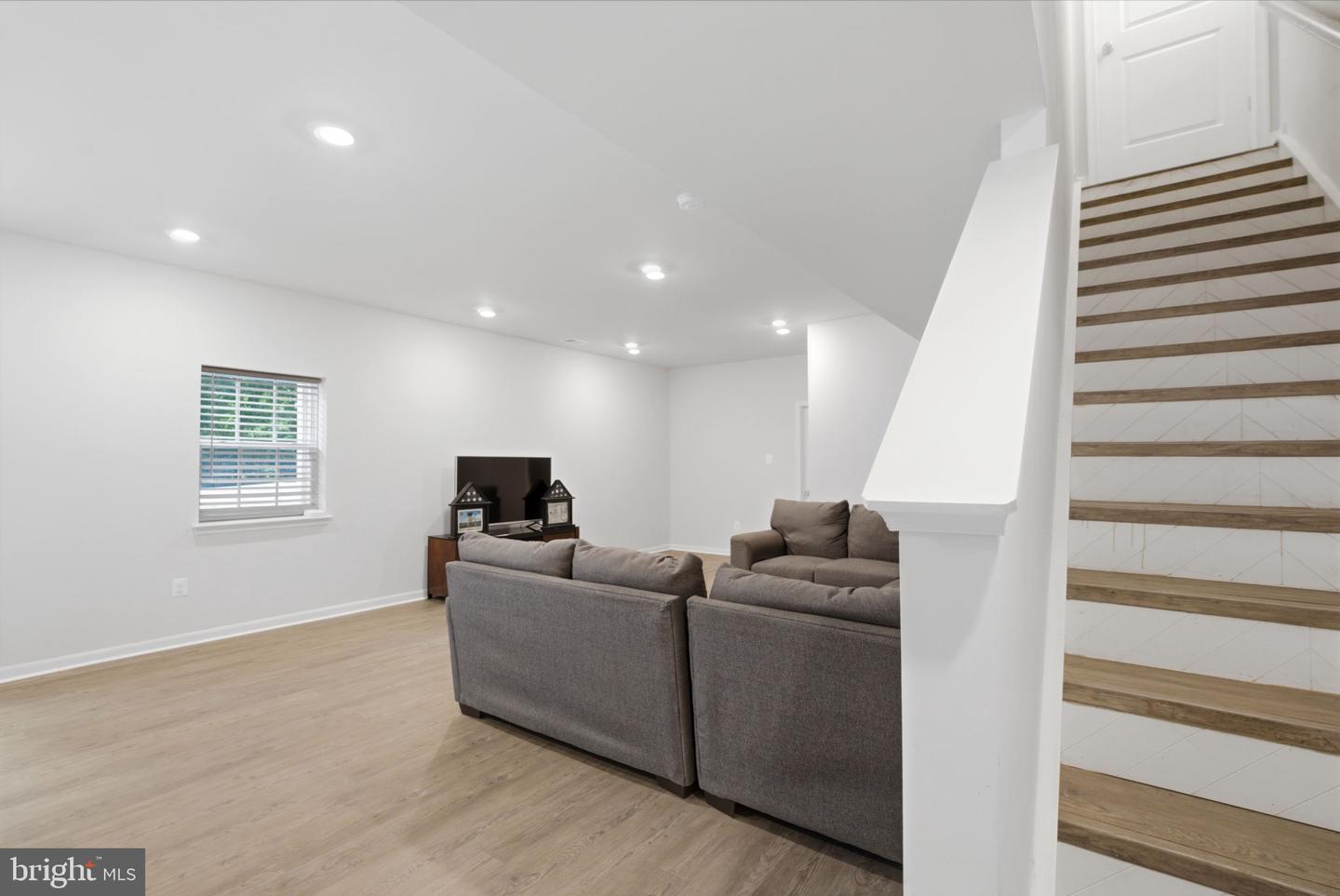 225 Starkeys Lndg Property Photo 49