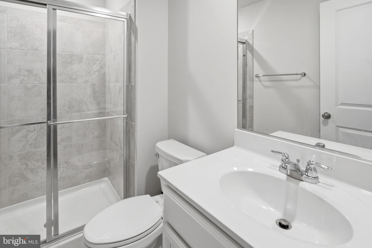 225 Starkeys Lndg Property Photo 56