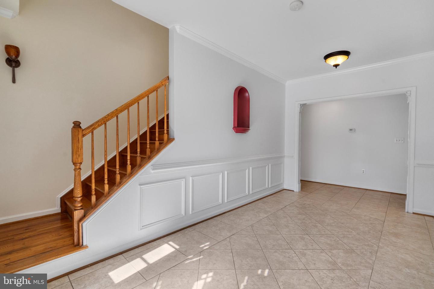 12 Red Squirrel Rd Property Photo 4