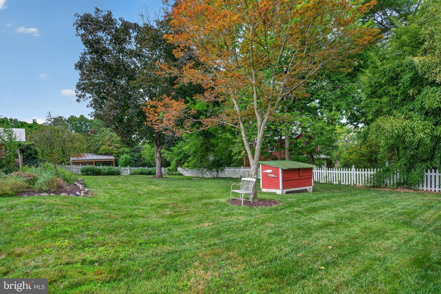 102 N Duke St Property Photo 65